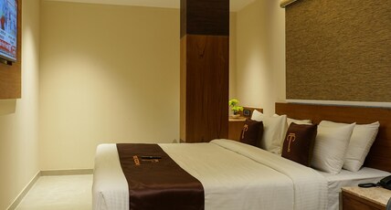 Royal Plaza Beach Room Type - Standard Room Royal Plaza Beach Room Type - Standard Room