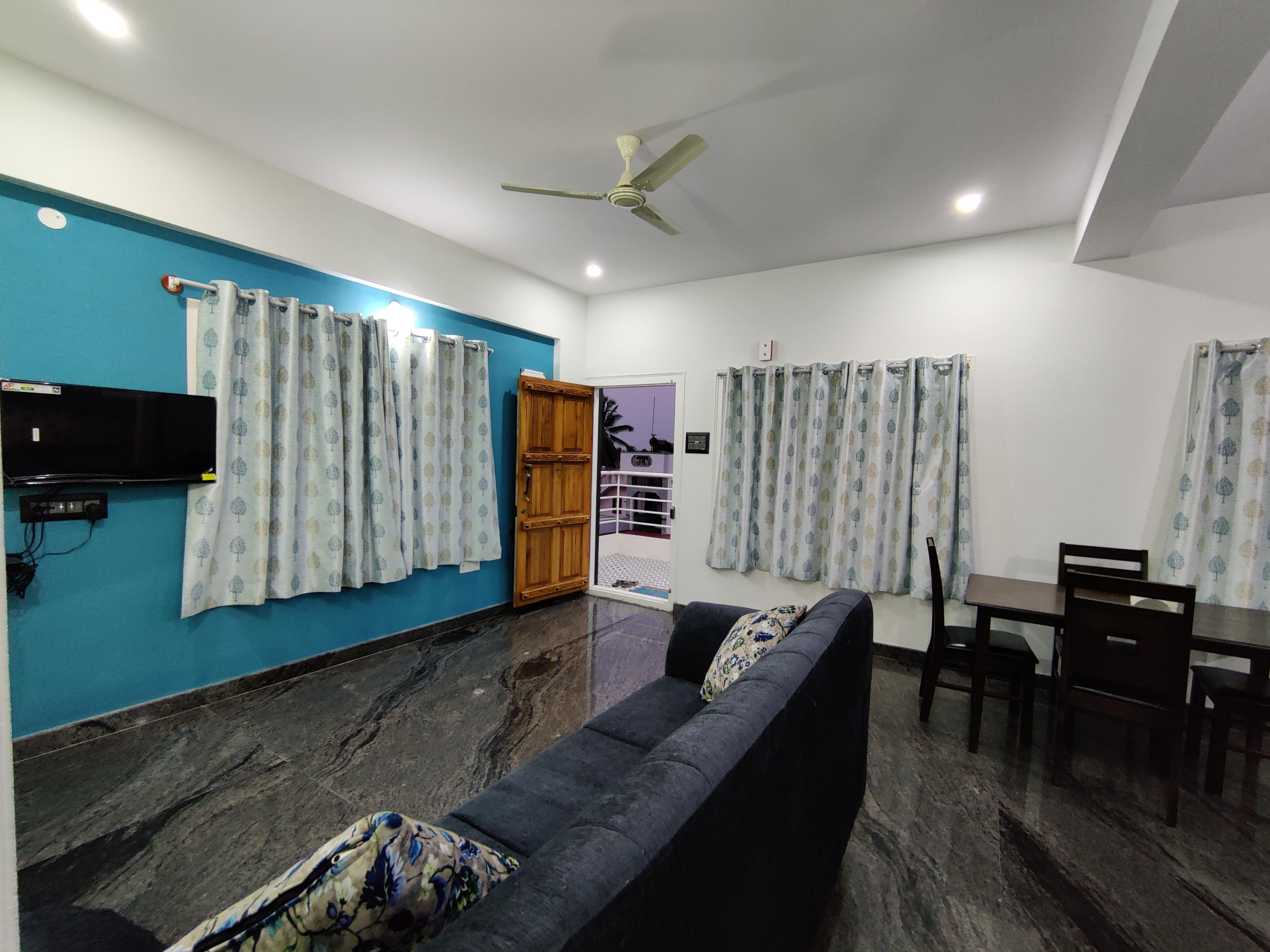 Suvarna Service Apartment - Gayathripuram - Tap to explore photos
