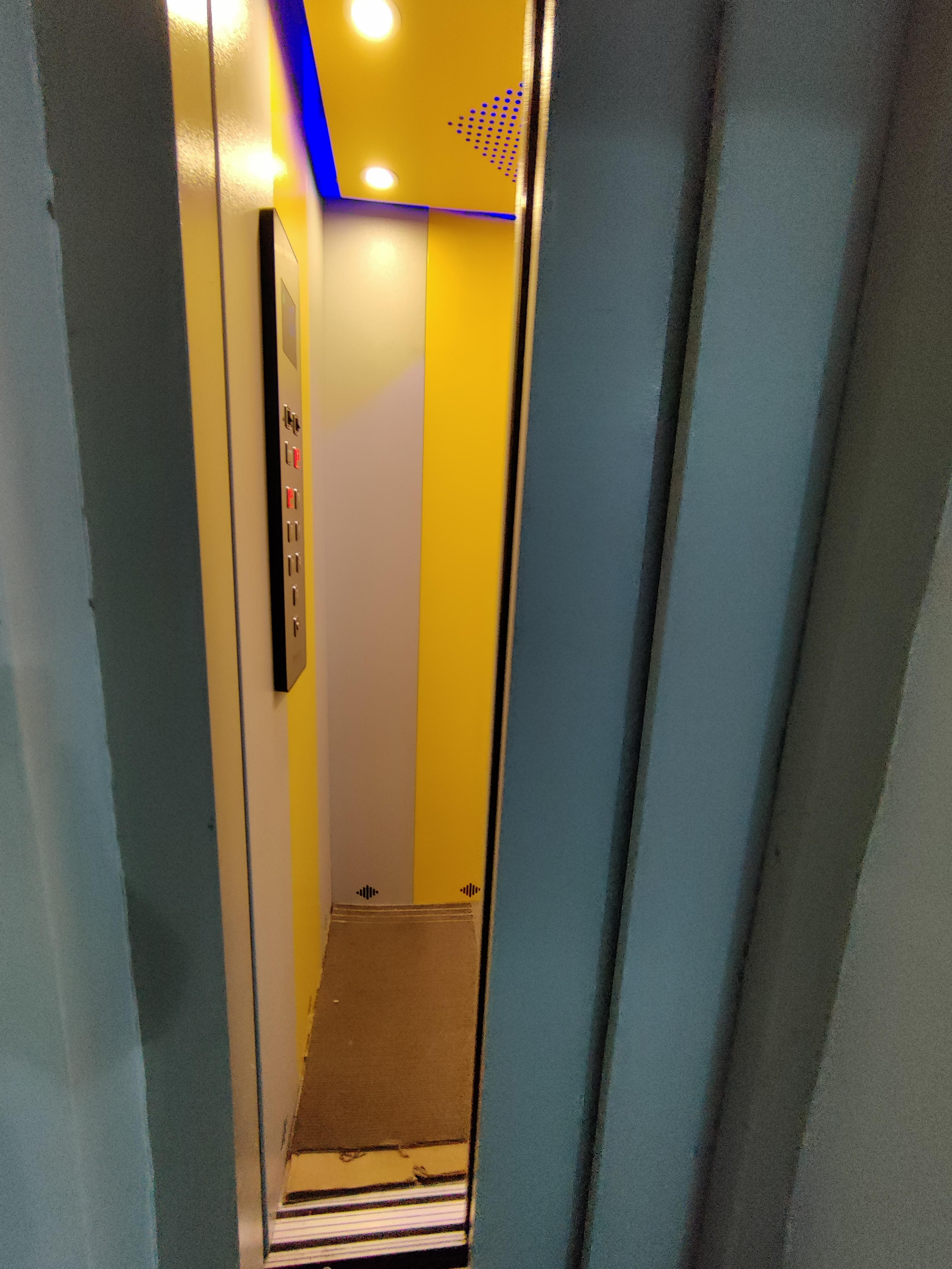 Suvarna Service Apartment - Gayathripuram - Tap to explore photos