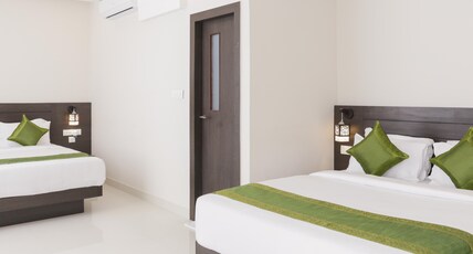 Hotel Sunrise Luxury Stays Room Type - Family Room
