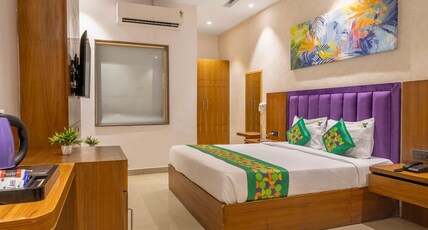 Treebo Premium Truva Room Type - Deluxe Family Room Treebo Premium Truva Room Type - Deluxe Family Room