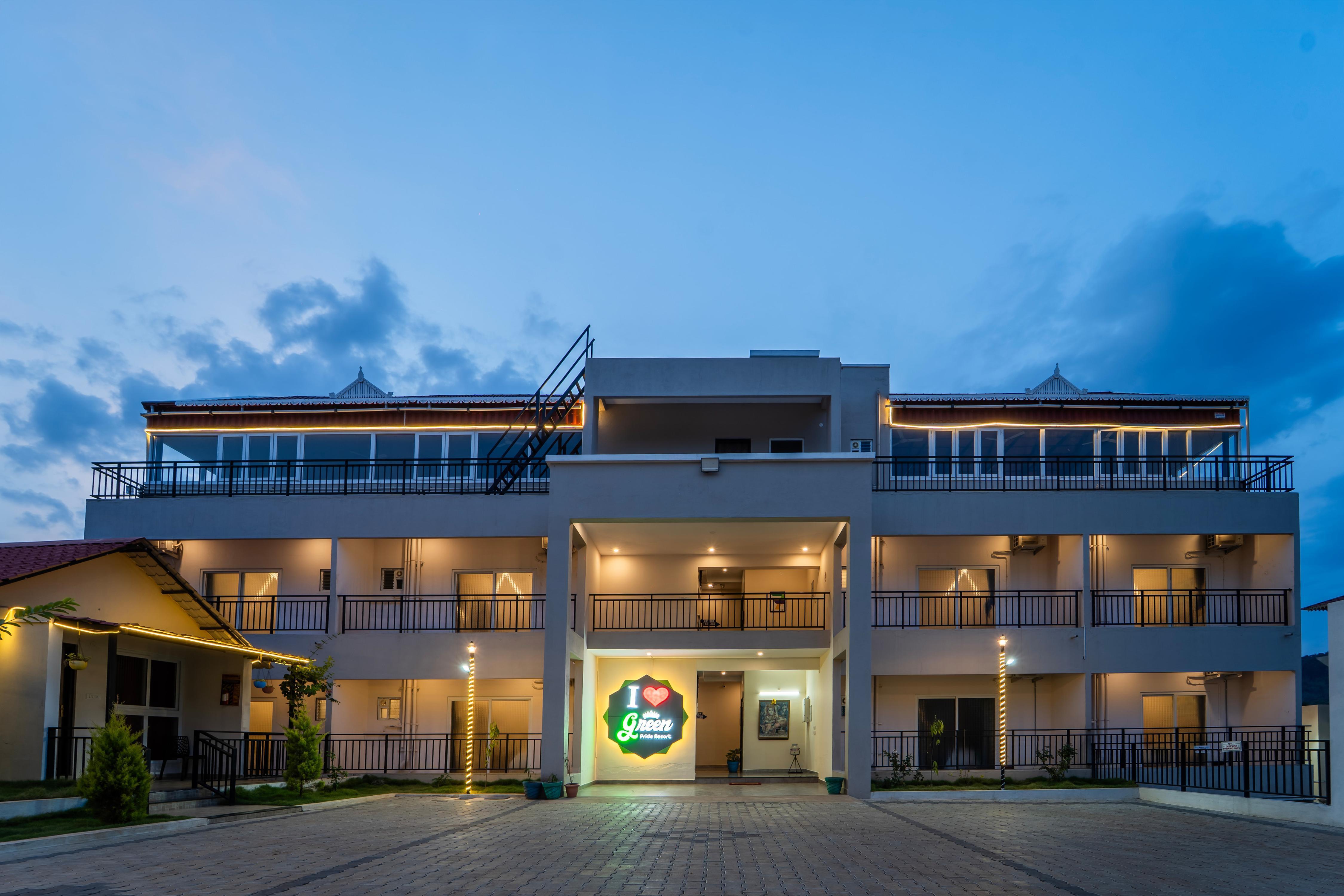 Treebo The Green Pride Resort With Pool, Near Boat House - Tap to explore photos