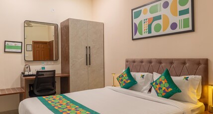 Treebo Emirates Suites - Near Wipro Sarjapur Road Room Type - Standard Room with Balcony