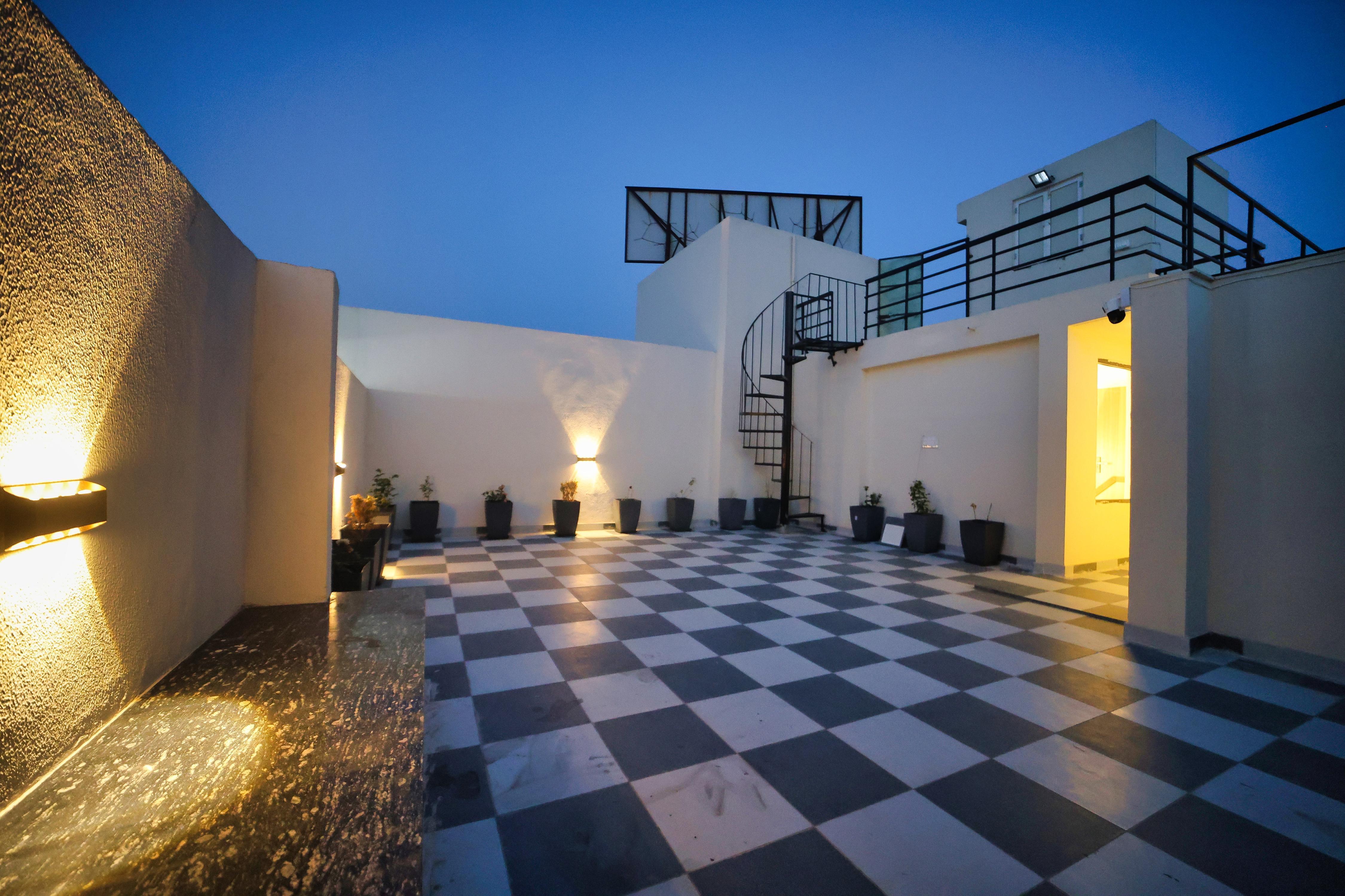 PapppyStays Rooftop Retreat 3bhk Penthouse