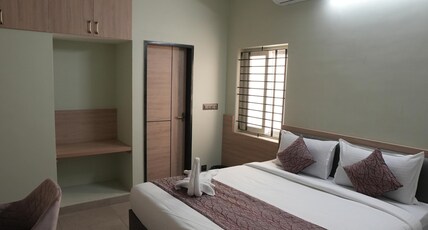 The Vybe Inn - Chennai Trade Center Room Type - Executive Room