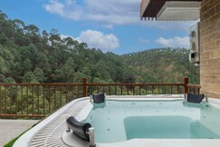 Dream House 3BHKVilla AC Jacuzzi By HomestayDaddy