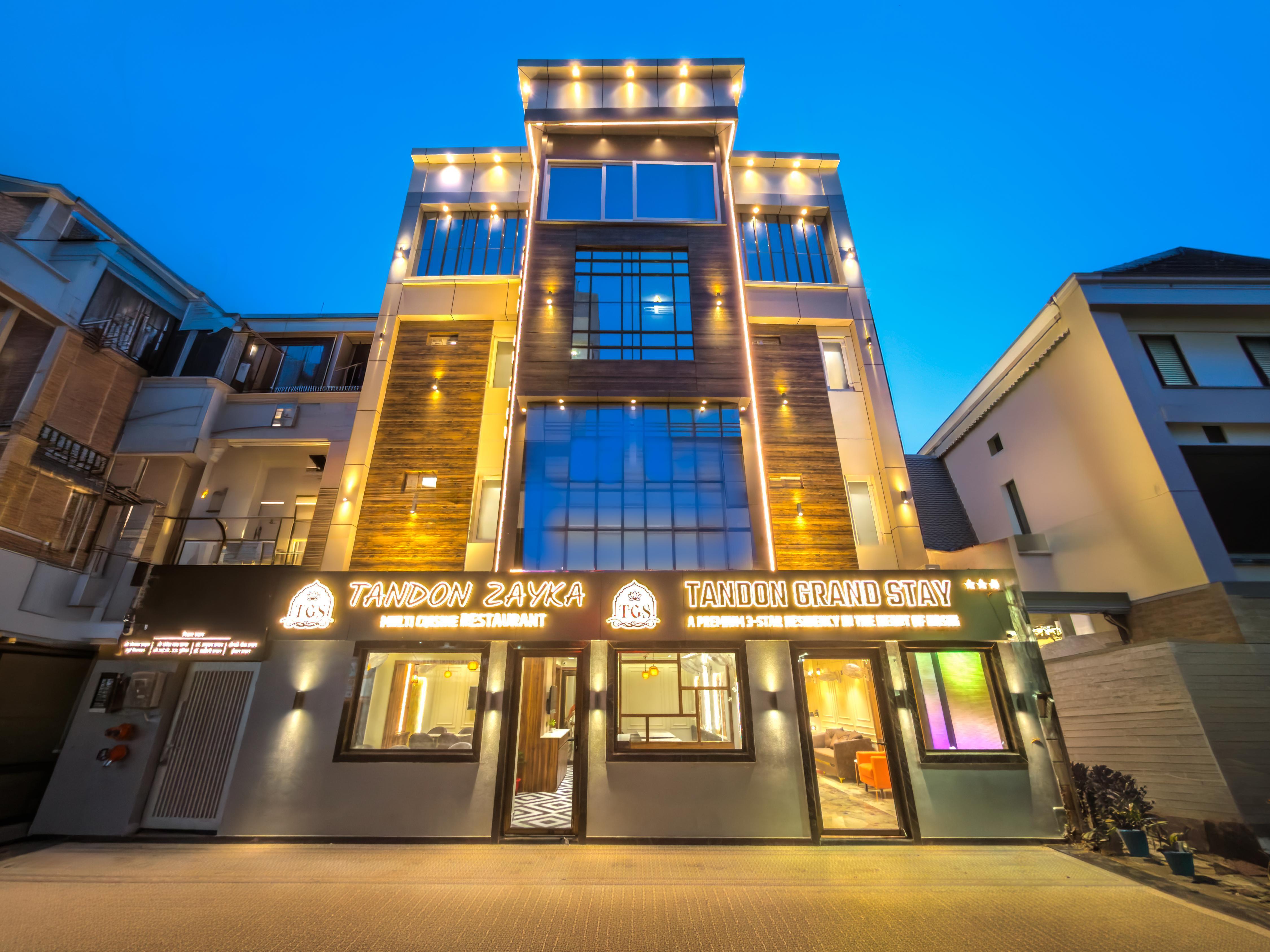 Tripli Hotels Tandon Grand Stay - Tap to explore photos