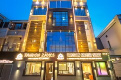 Tripli Hotels Tandon Grand Stay
