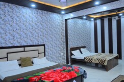 Kunj Bihari Guest house