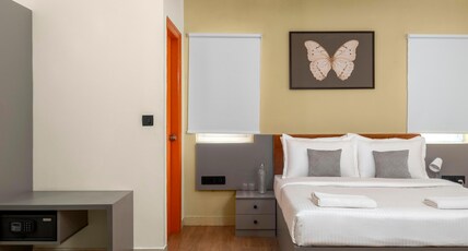 Wandr Hotel Koramangala Room Type - Deluxe Queen Room Wandr Hotel Koramangala Room Type - Deluxe Queen Room