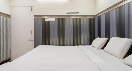 Srinivasa Residency Room Type - Triple AC