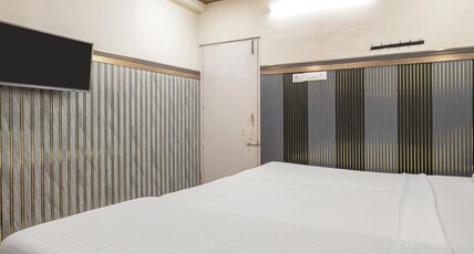 Srinivasa Residency Room Type - Triple Non AC