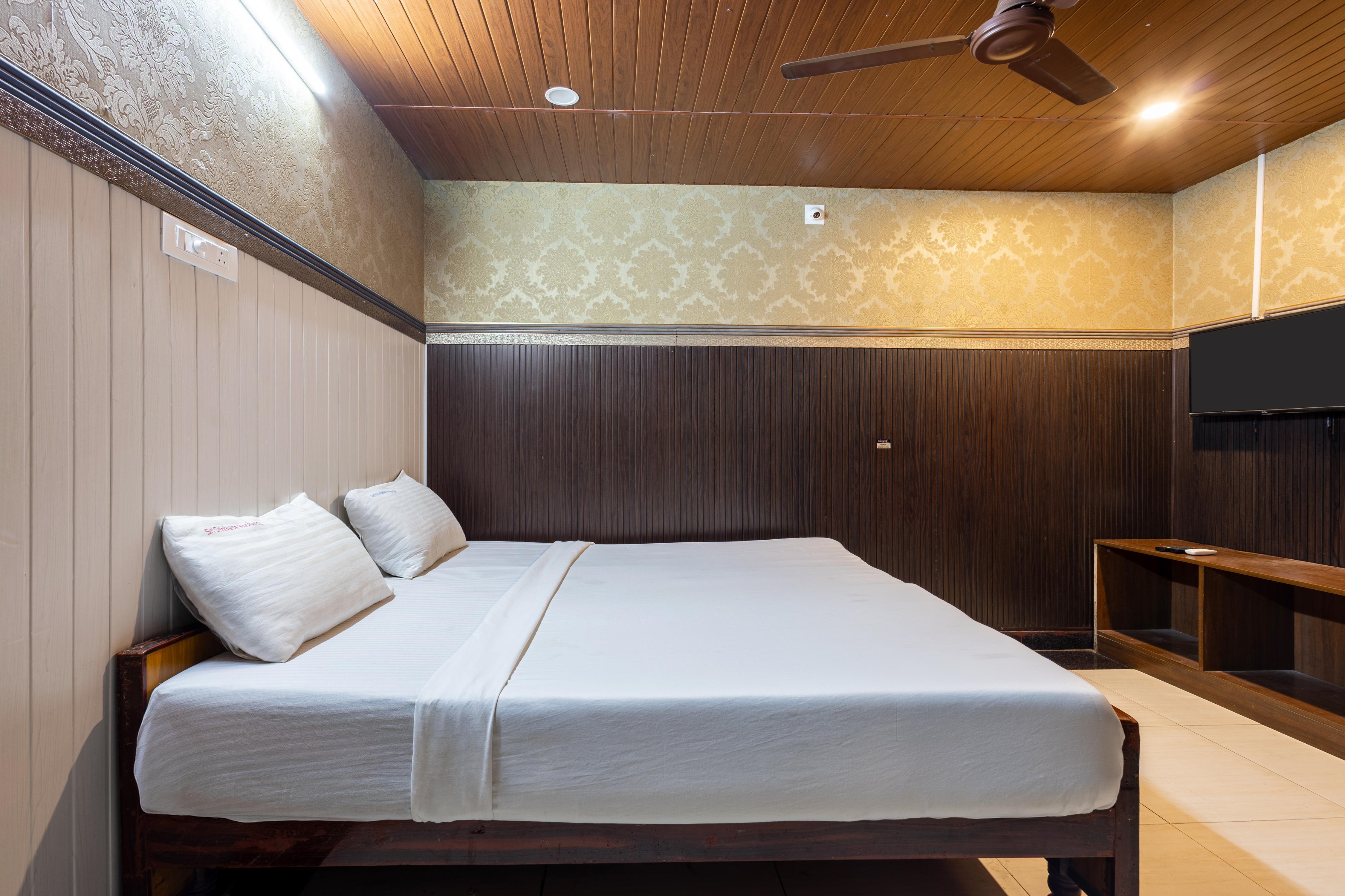 Srinivasa Residency - Tap to explore photos