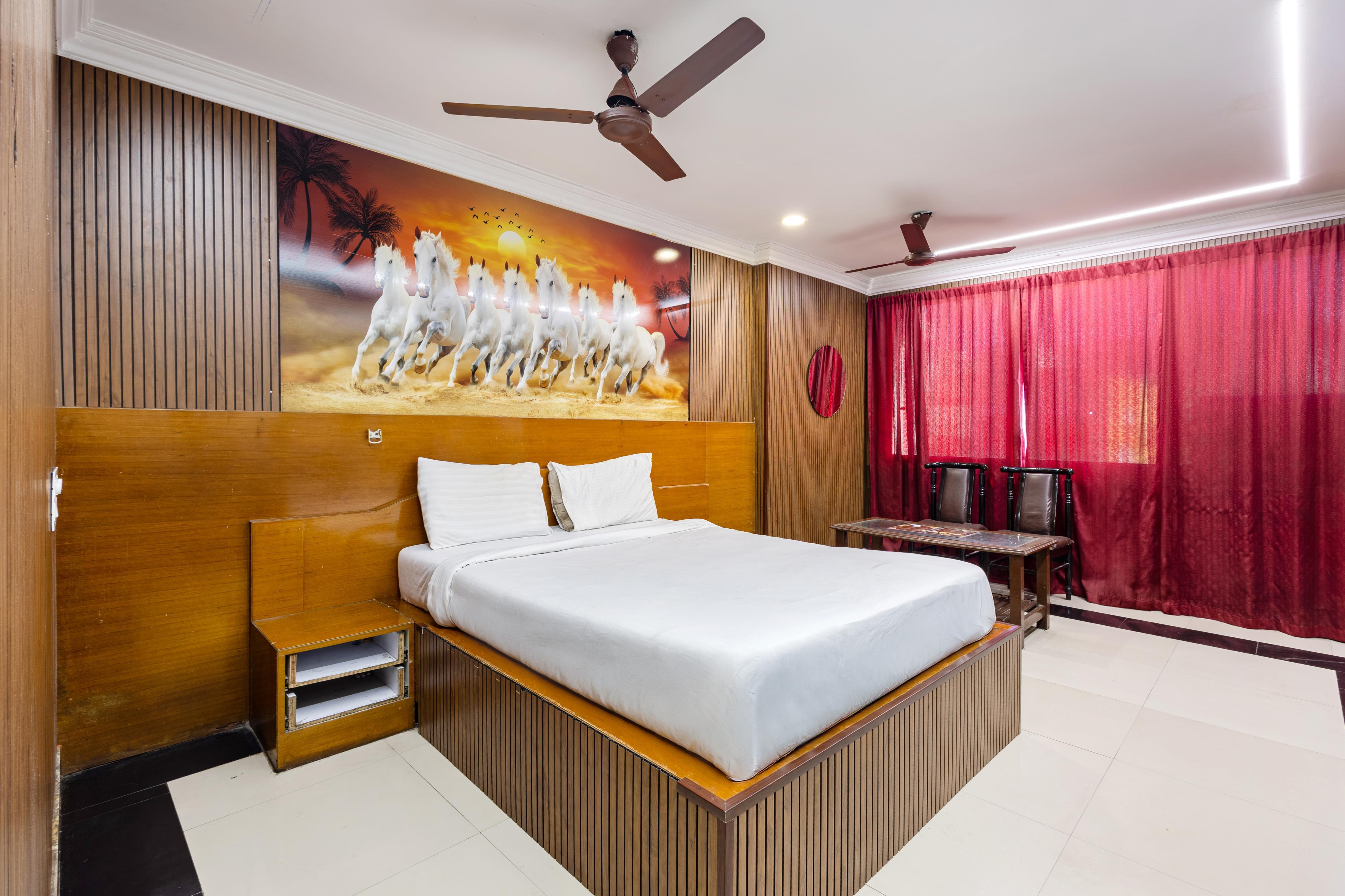 SRINIVASA RESIDENCY - Tap to explore photos