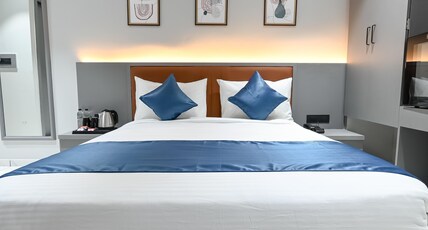 Hotel Sun lorem, Ahmedabad Room Type - Executive Suite