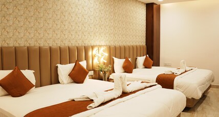 HOTEL SANJAY ROOFTOP & RESTO Room Type - Super Deluxe Room