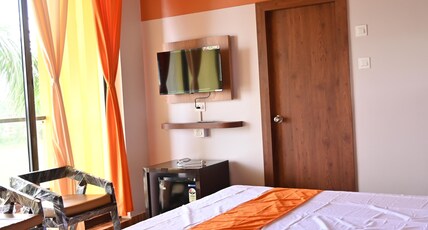 Pleasure Homestay Room Type - DIVINE ECHOES
