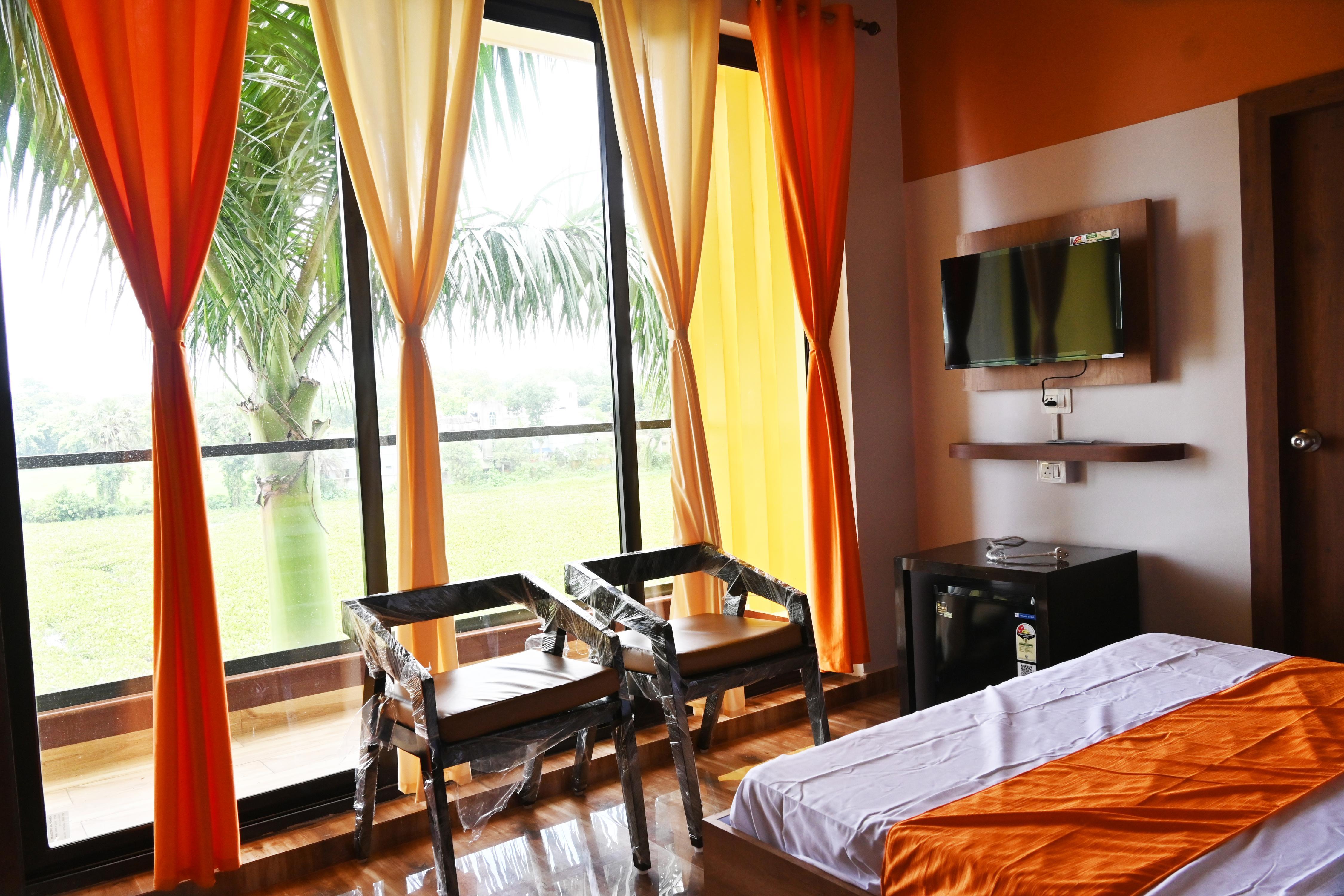 Pleasure Homestay - Tap to explore photos