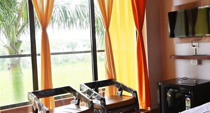 Pleasure Homestay Room Type - THE AZURE DECK