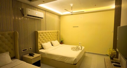Hotel SMP Grand Room Type - Triple Bed Room
