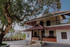 Angadenz Plantation Pool Villa Homestay