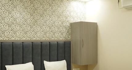 HOTEL THE PRIDE Room Type - Deluxe Room with City View HOTEL THE PRIDE Room Type - Deluxe Room with City View