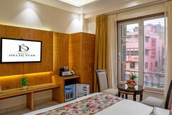 Hotel Delhi Star @ 1 Min Walk From New Delhi Railway Station.
