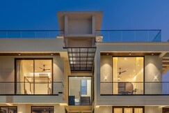 SaffronStays Mustang