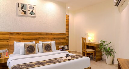 Apple Regency Room Type - Luxury AC Room Apple Regency Room Type - Luxury AC Room