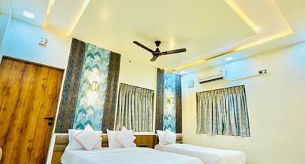 Hotel Golden Palace Bhinmal Room Type - Deluxe AC Room