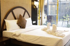 Hide Away Villa Premium Stay