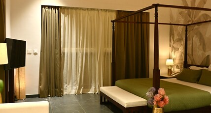 The Lotus Suites Room Type - Grand Lotus Garden Suite