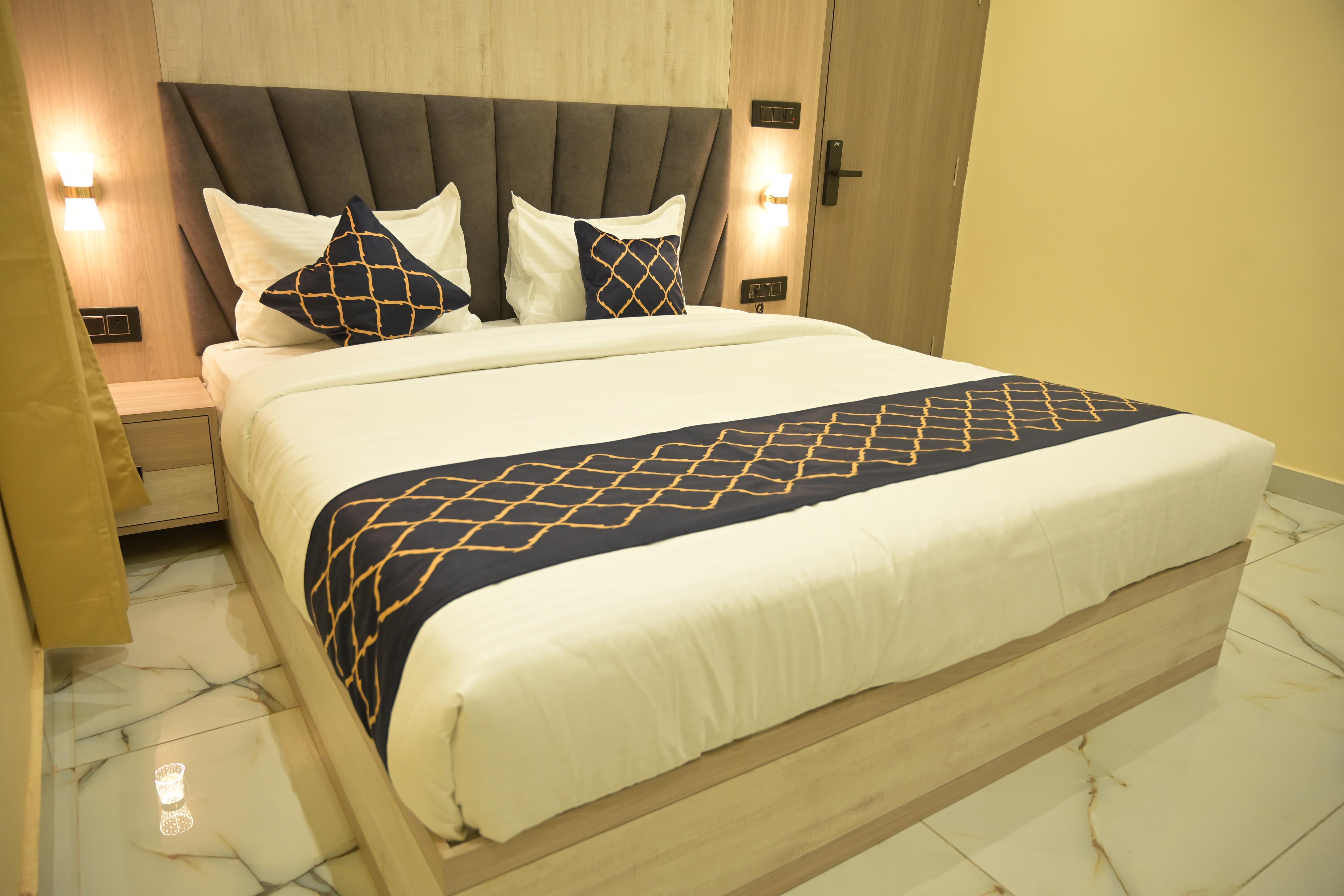 HOTEL BLISS KASHI - Tap to explore photos