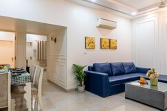 Homlee White House 5BHK Parking Max Hospital Saket