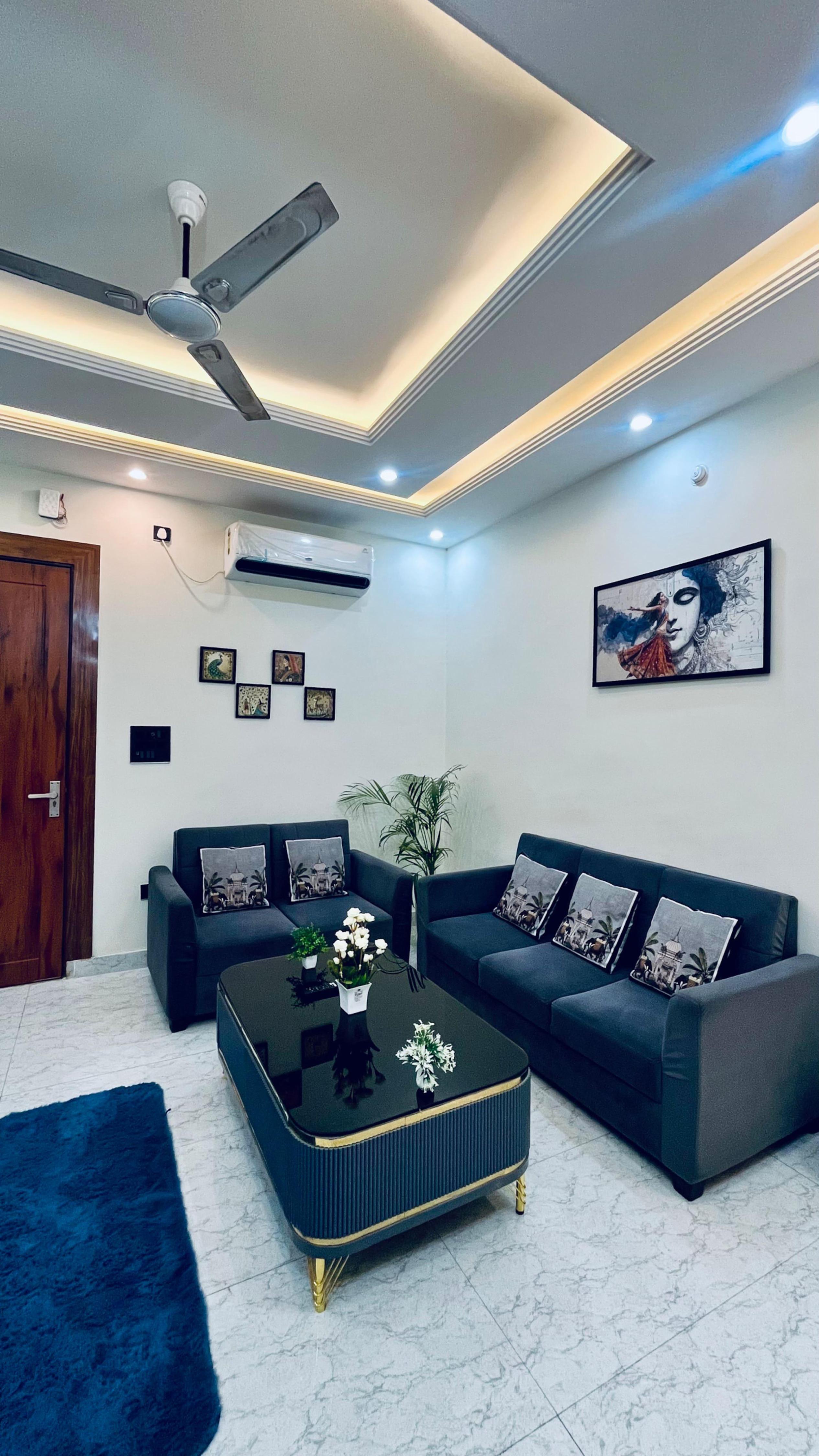 Sukh Ganges With Ganga view 2 BHK Cozy Home Stay - Tap to explore photos