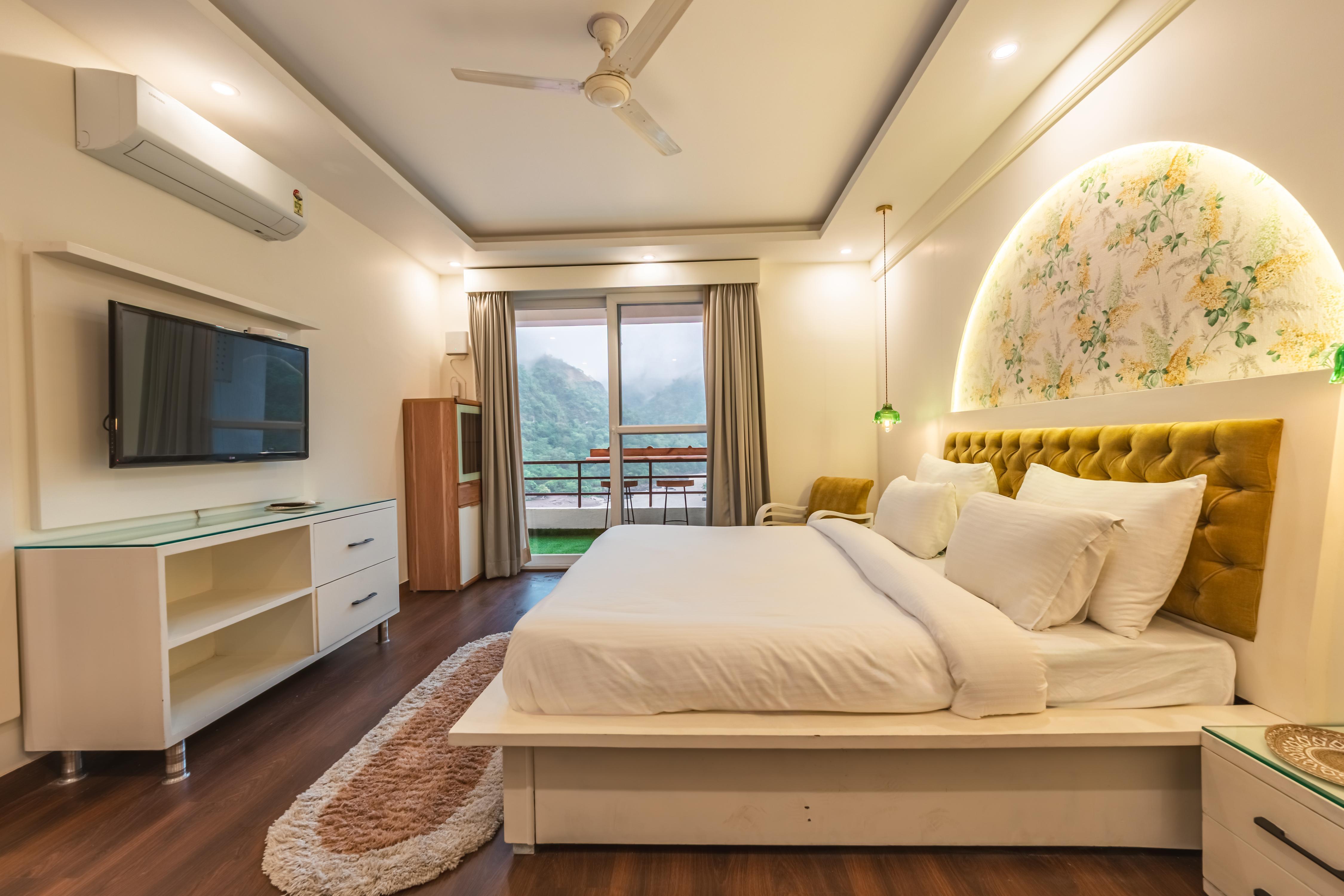 ALOHA on the Ganges 2bhk Terrace apartment 120 - Tap to explore photos