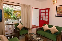 Rooms of Solitude By The Pool 2BR Villa nr Novotel Candolim