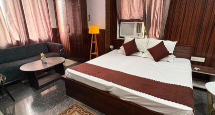 Gayatri Seva Dham-Vrindavan Room Type - Super Deluxe With Balcony