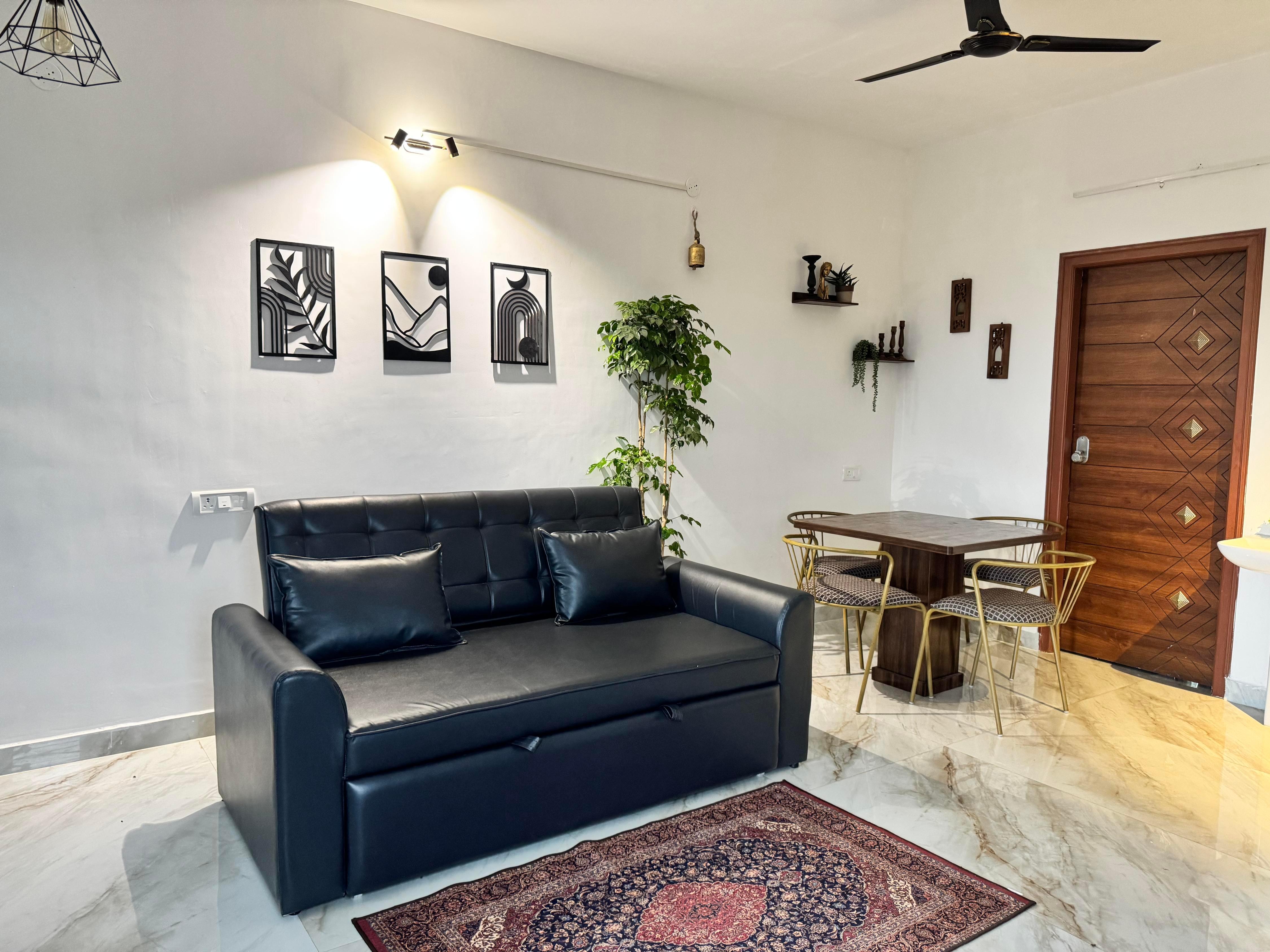 1 bhk stay with serene views - Tap to explore photos