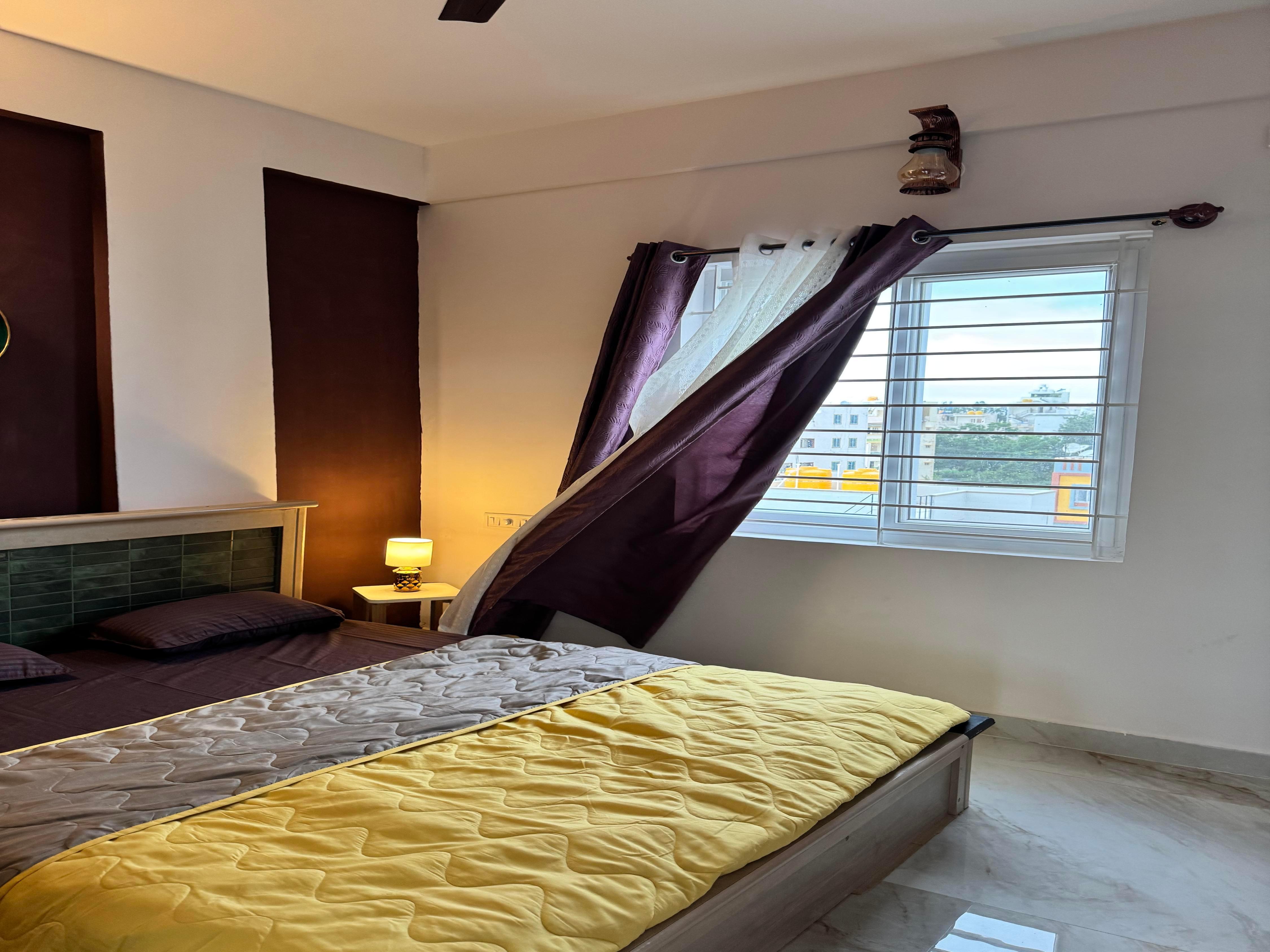 1 bhk stay with serene views - Tap to explore photos