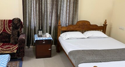 City Glance Home Stay Room Type - Bedroom 1