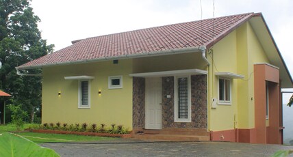 GLEN MIST CARDAMOM RESORT Room Type - Deluxe Room with Mountain View