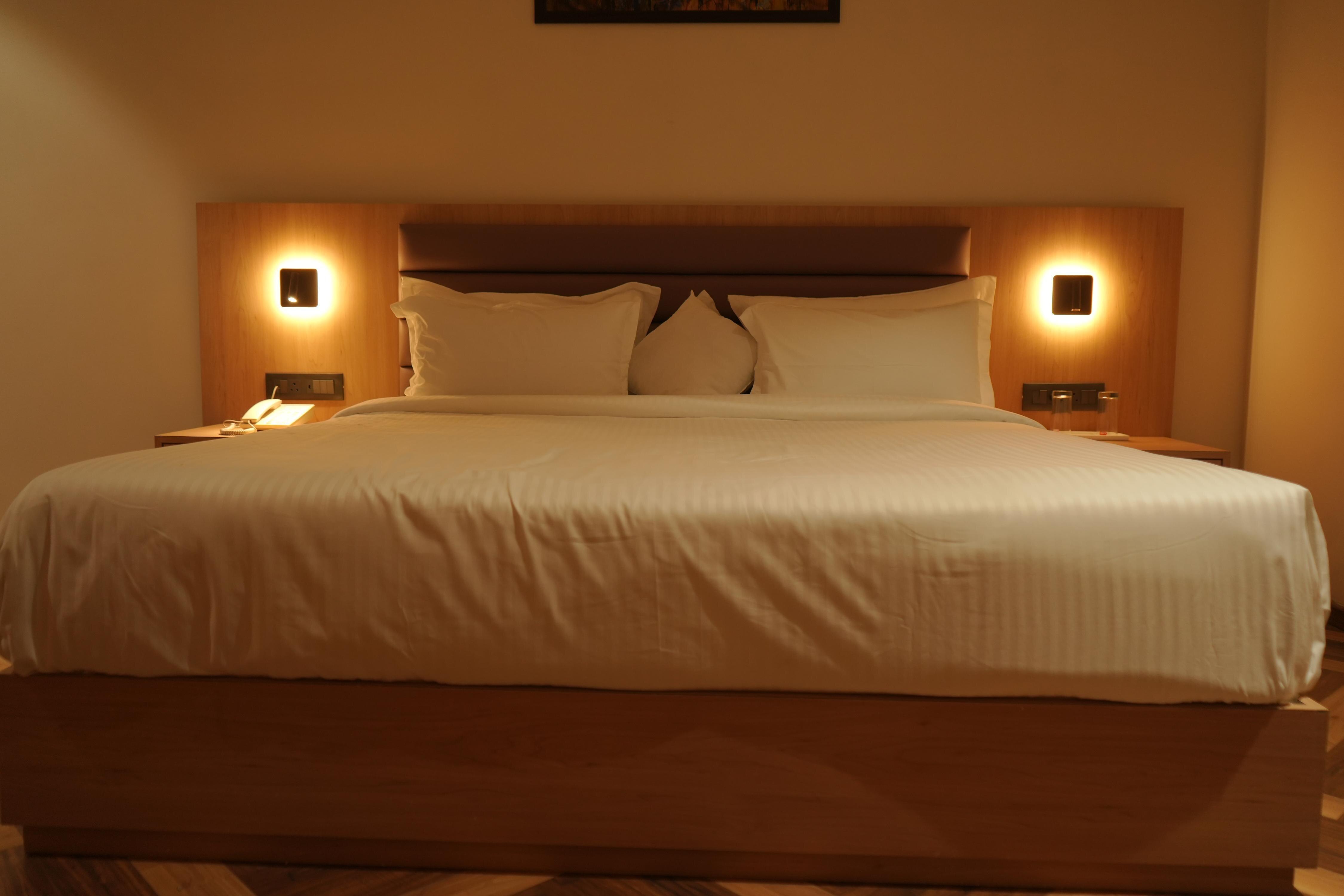 Hotel Tavijay - Tap to explore photos