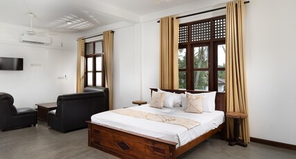 Luminara Sky Lounge Room Type - Family Room with Balcony with Three beds