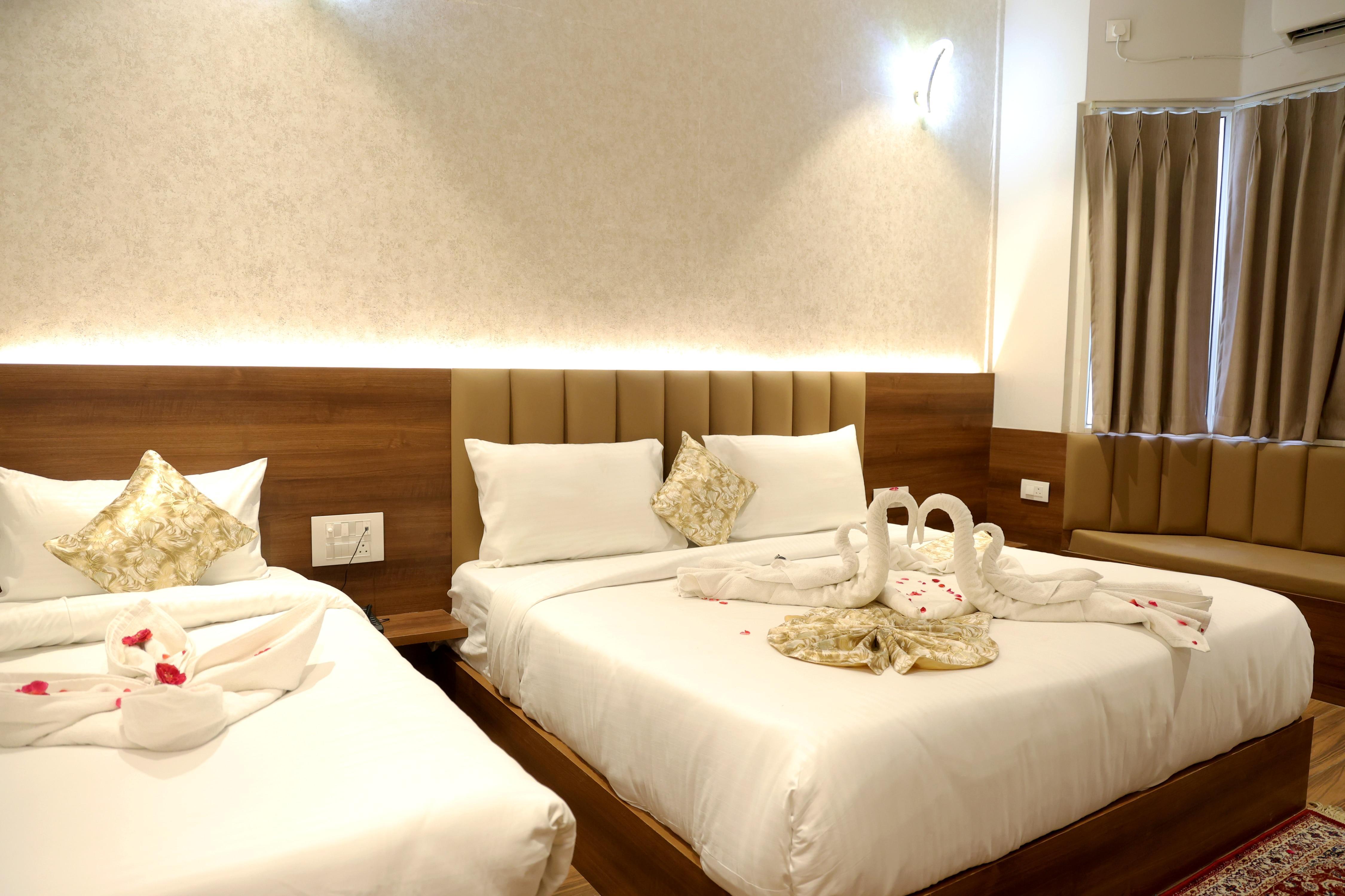 Hotel Radha Krishnam Vrindavan - Tap to explore photos