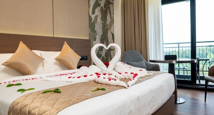 Travancore Palace Room Type - premium river view room