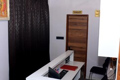 Address of HOTEL SAVITRI PALACE