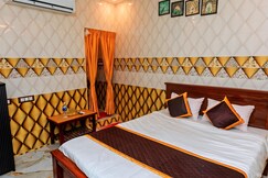 Rooms of DGN Hotels Near Jipmer