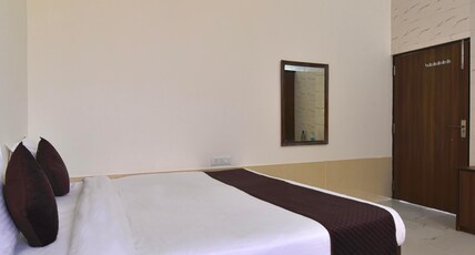 Vedantam Shri Room Type - Family