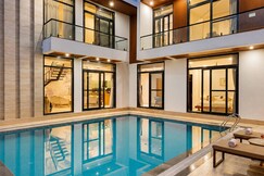 ELIVAAS Signature Angelos Farm 8 BHK with Pvt Pool & Garden